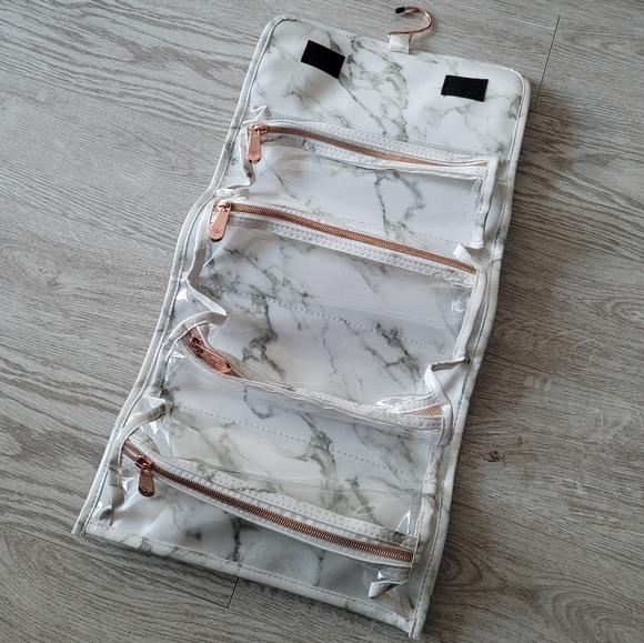 NWT Impressions Vanity Capri Hanging Cosmetic Bag - Picture 10 of 11